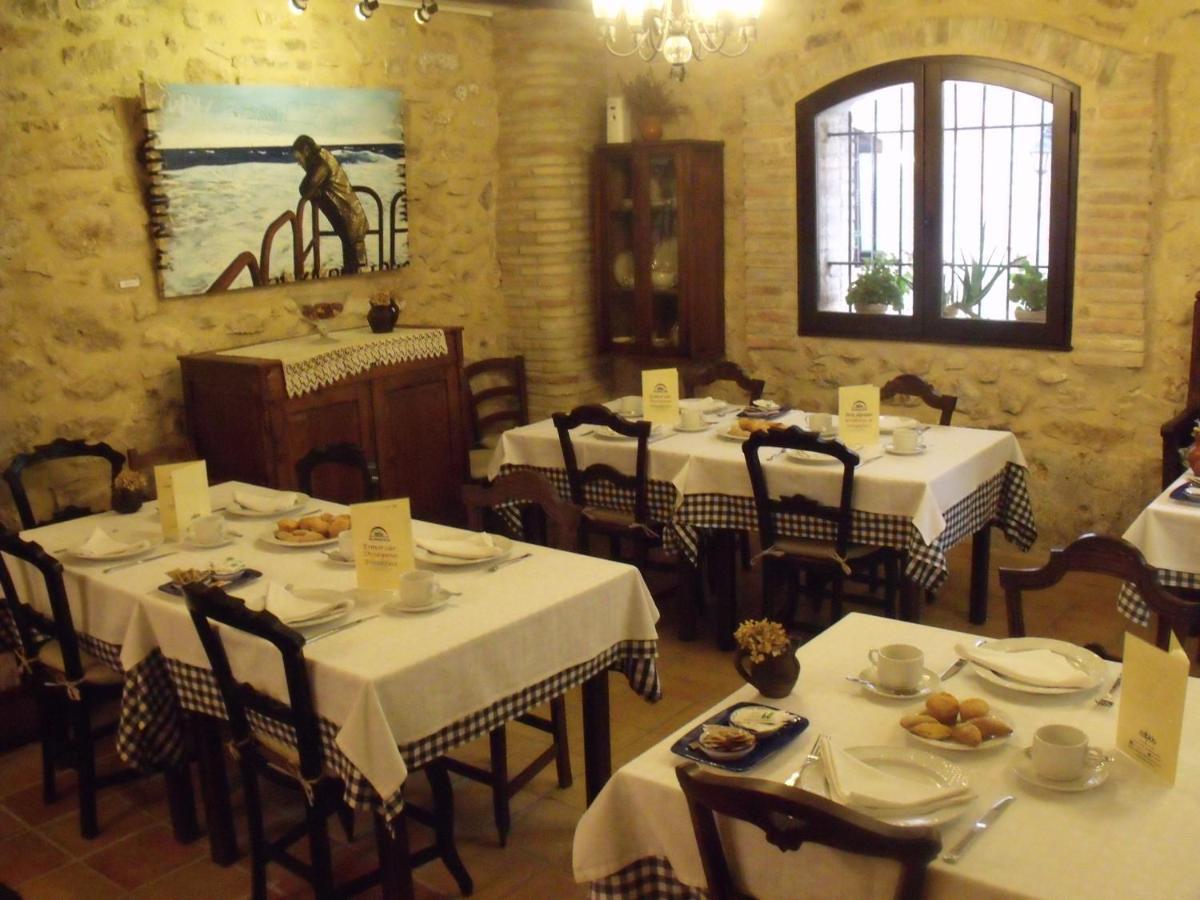 Hostal La Panavera El Perello  Ngoại thất bức ảnh
