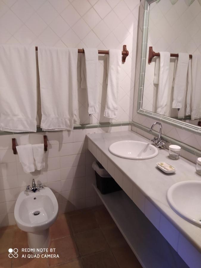Hostal La Panavera El Perello  Ngoại thất bức ảnh