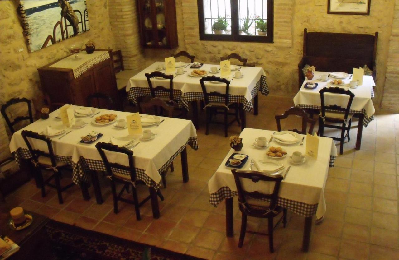 Hostal La Panavera El Perello  Ngoại thất bức ảnh